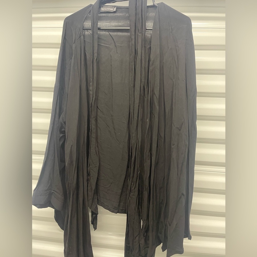 PrettyLittleThing, (Plus) Black Woven Tie Waist Blouse